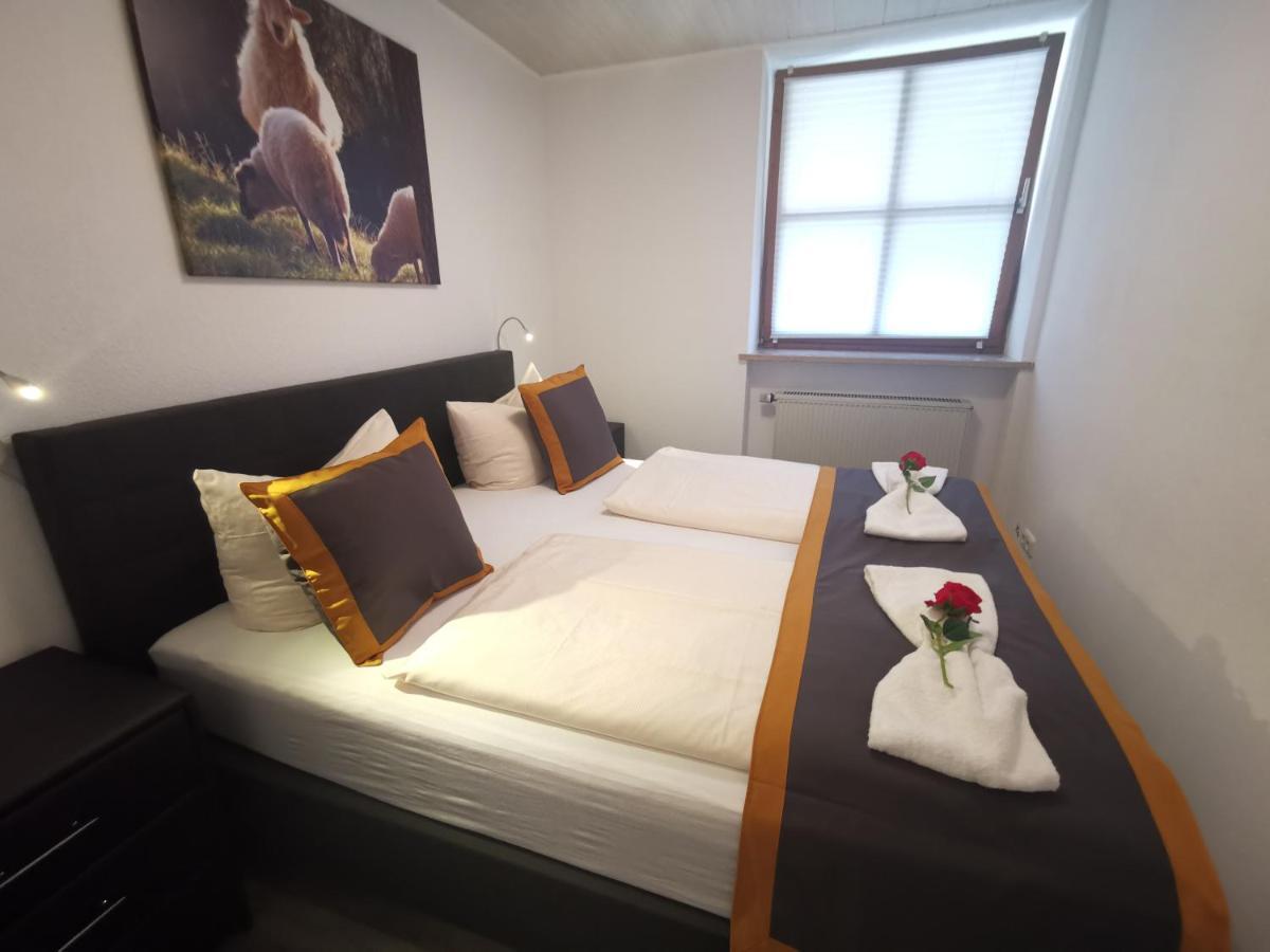 City Ferienwohnung Fuessen 3 フュッセン エクステリア 写真