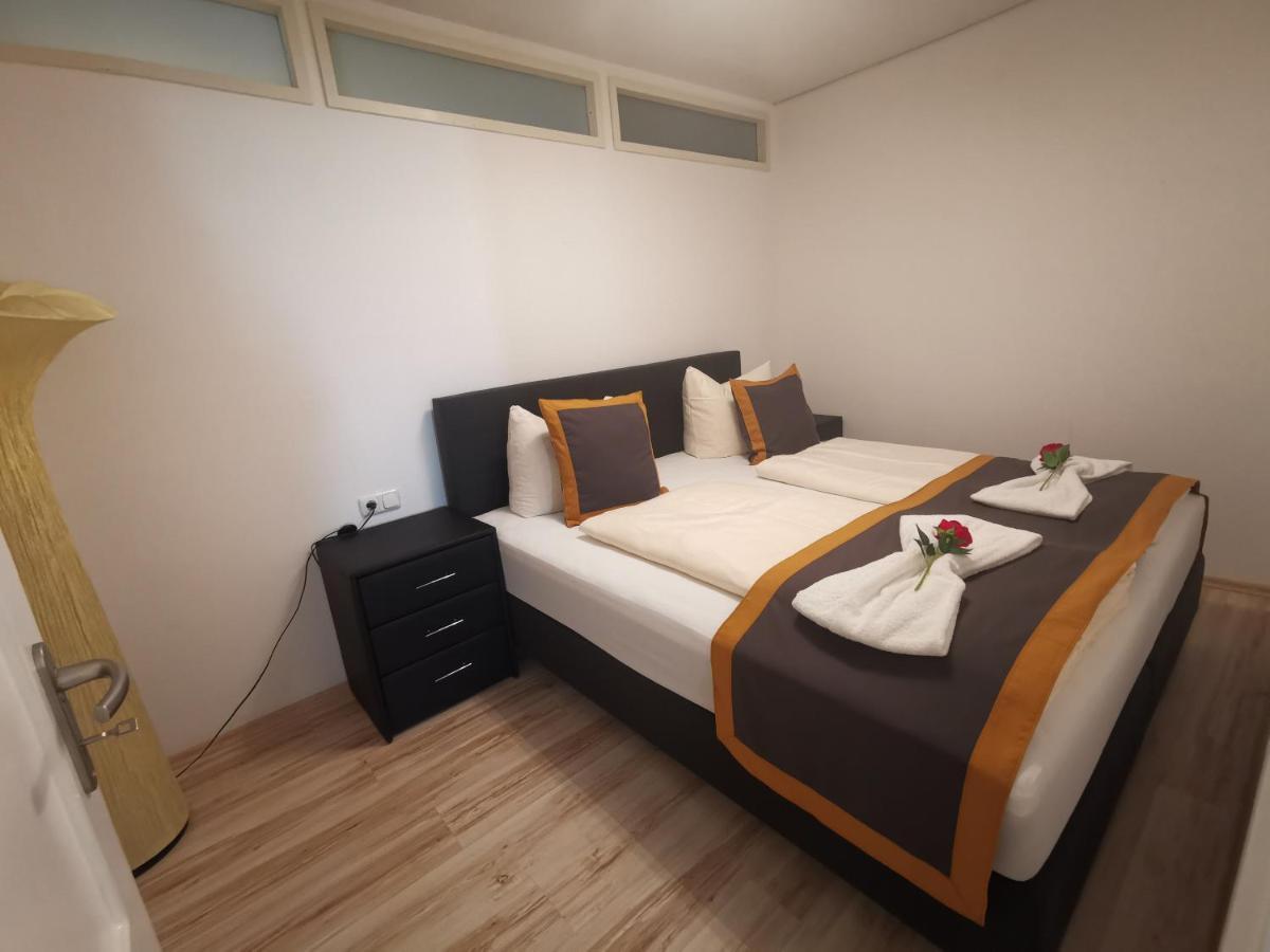 City Ferienwohnung Fuessen 3 フュッセン エクステリア 写真
