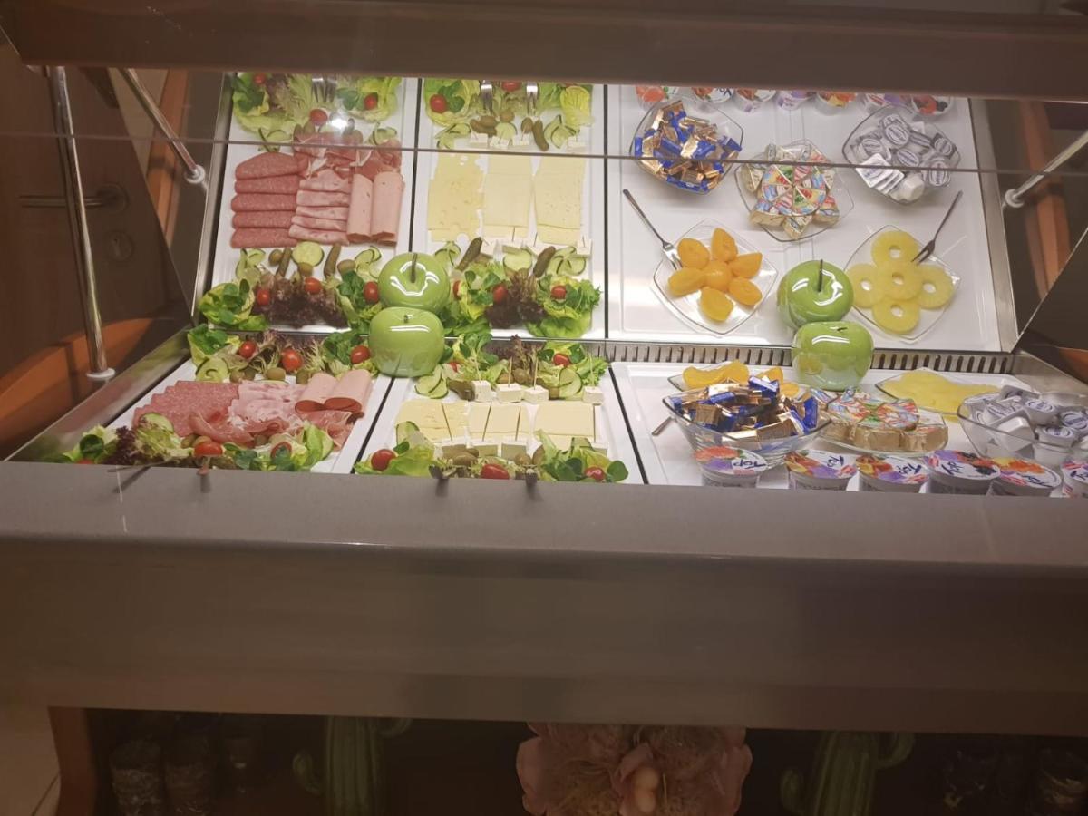 City Ferienwohnung Fuessen 3 フュッセン エクステリア 写真